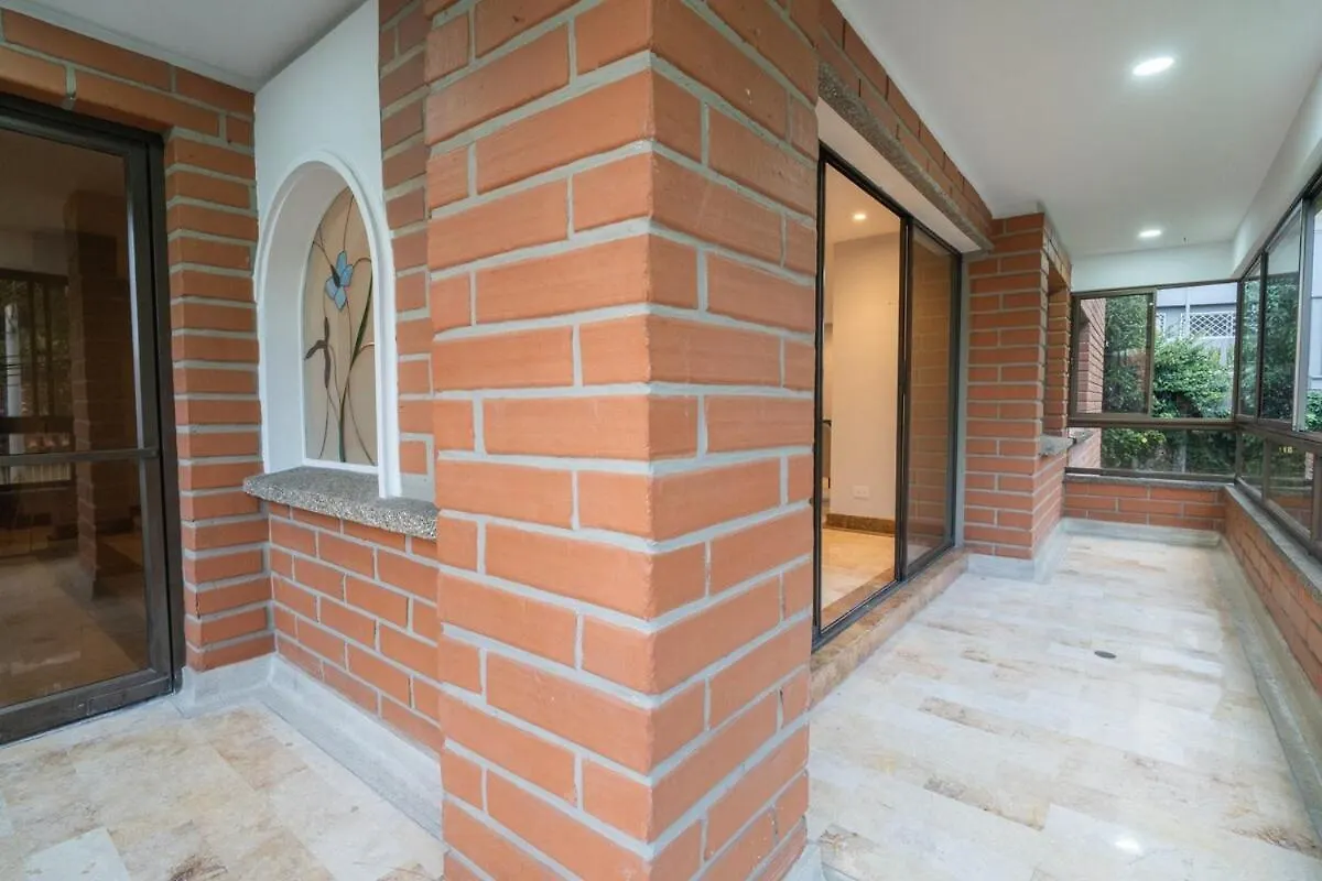 Provenza Lux Apartment L Guest Friendly L Fast Wifi L 9 Guest Medellin 0*,  Colombia