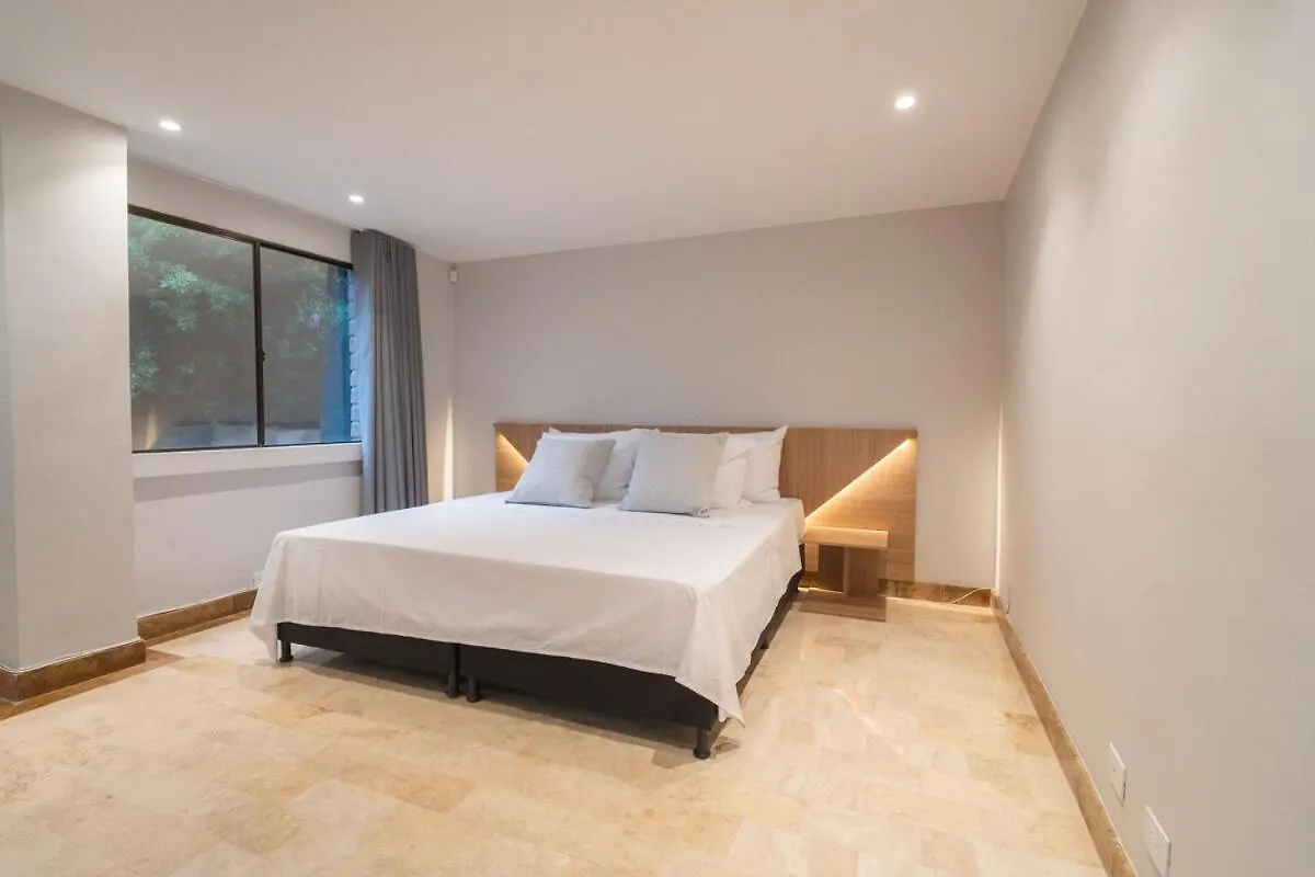Provenza Lux Apartment L Guest Friendly L Fast Wifi L 9 Guest Medellin 0*,  Colombia