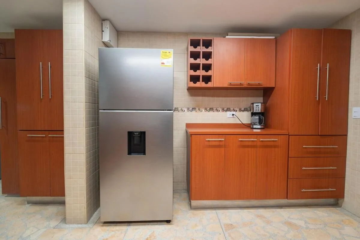 מדיין Provenza Lux Apartment L Guest Friendly L Fast Wifi L 9 Guest