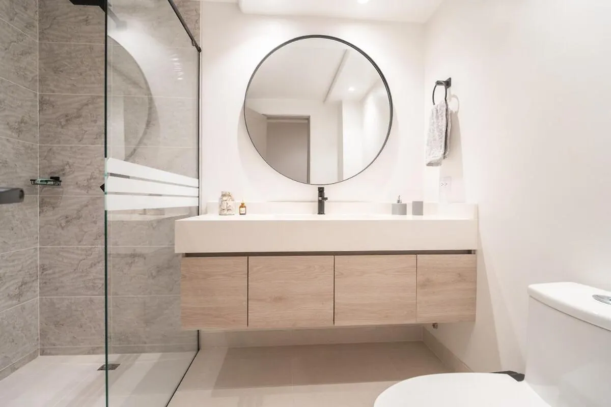 מדיין Provenza Lux Apartment L Guest Friendly L Fast Wifi L 9 Guest קולומביה